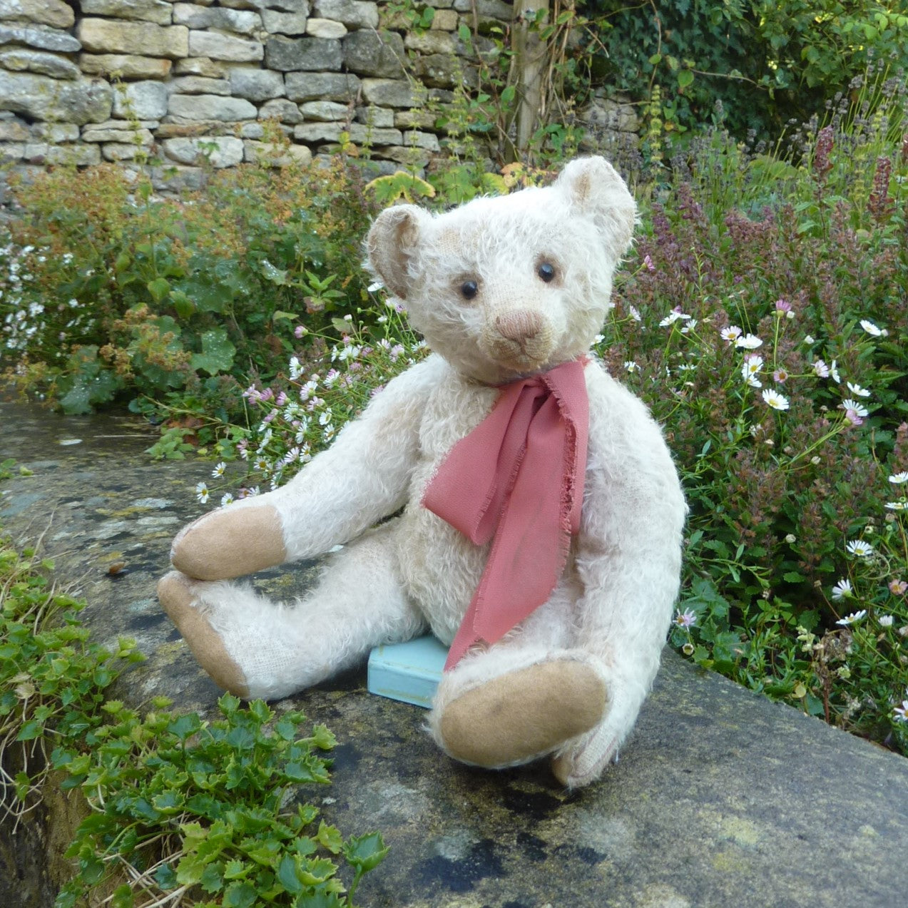 Artist Bears From Around The World – Teddy Bears