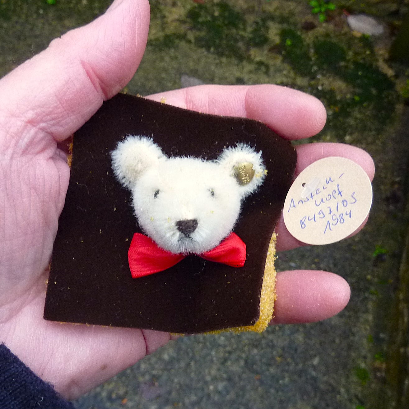 TEDDY BEARS OF WITNEY Mojo ヴィンテージ風ぬいぐるみ TEDDY BEARS OF WITNEY Mojo ヴィンテージ風ぬいぐるみ