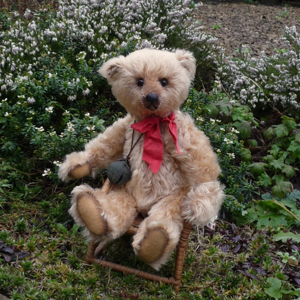 Artist Bears From Around The World – Teddy Bears