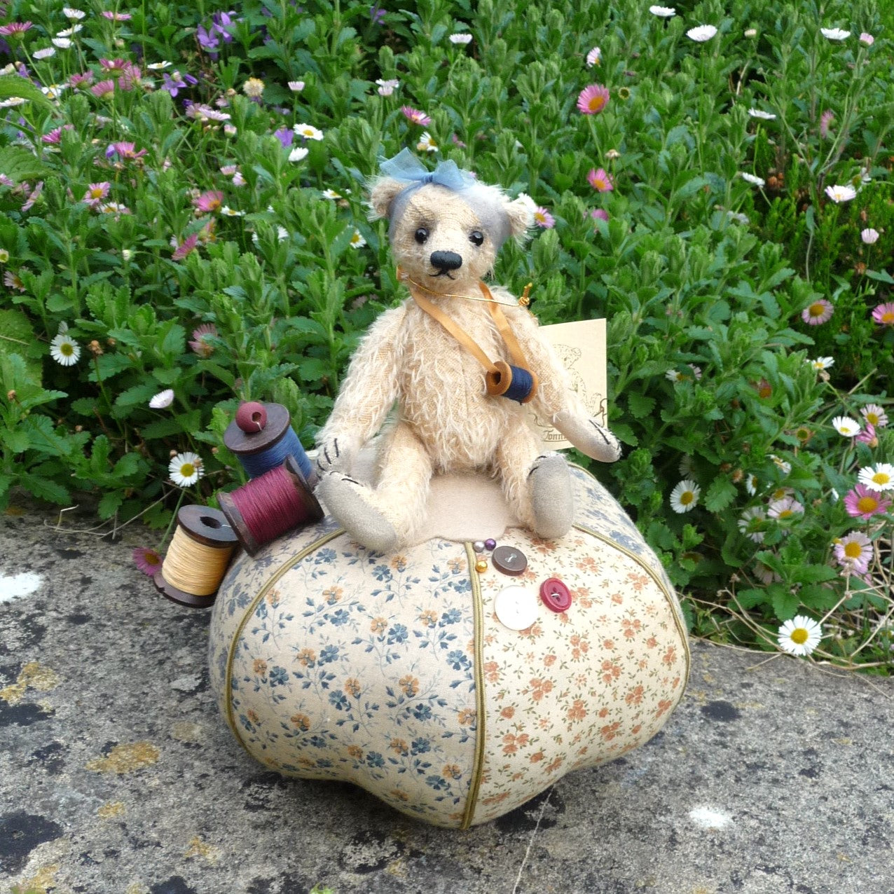 Artist Bears From Around The World – Teddy Bears