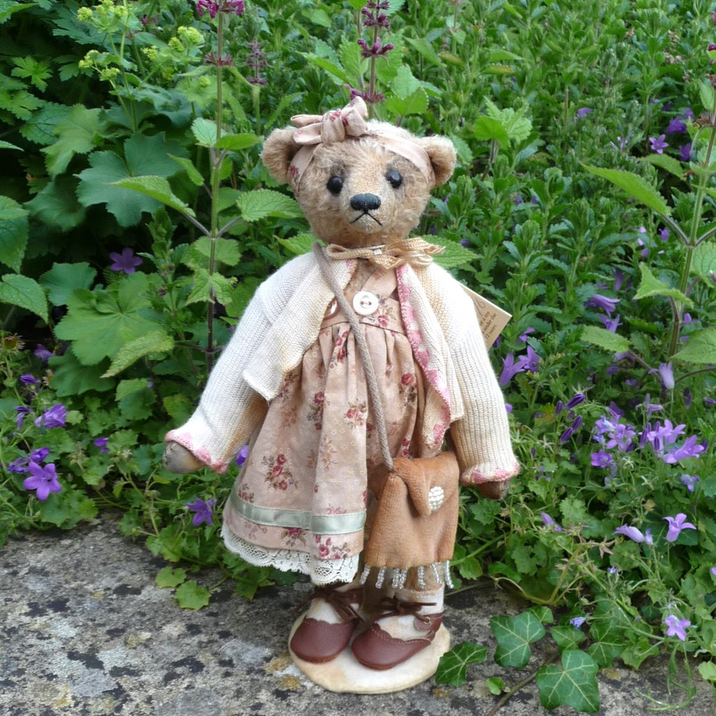 Artist Bears From Around The World – Teddy Bears